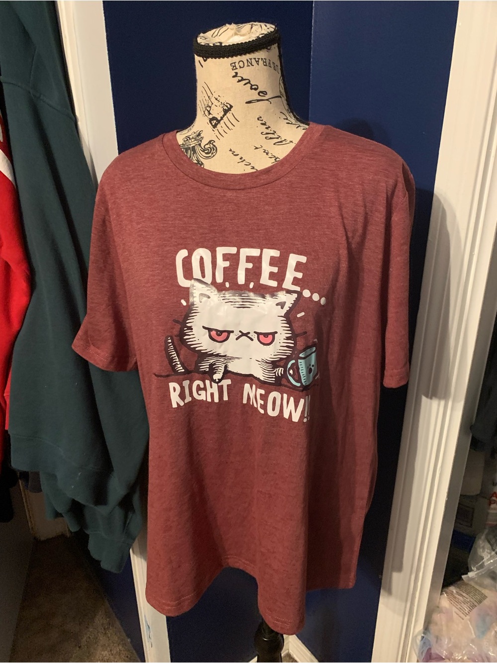 Women’s Coffee Cat Graphic Tee - Red